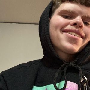 Meet your Posher, Christian